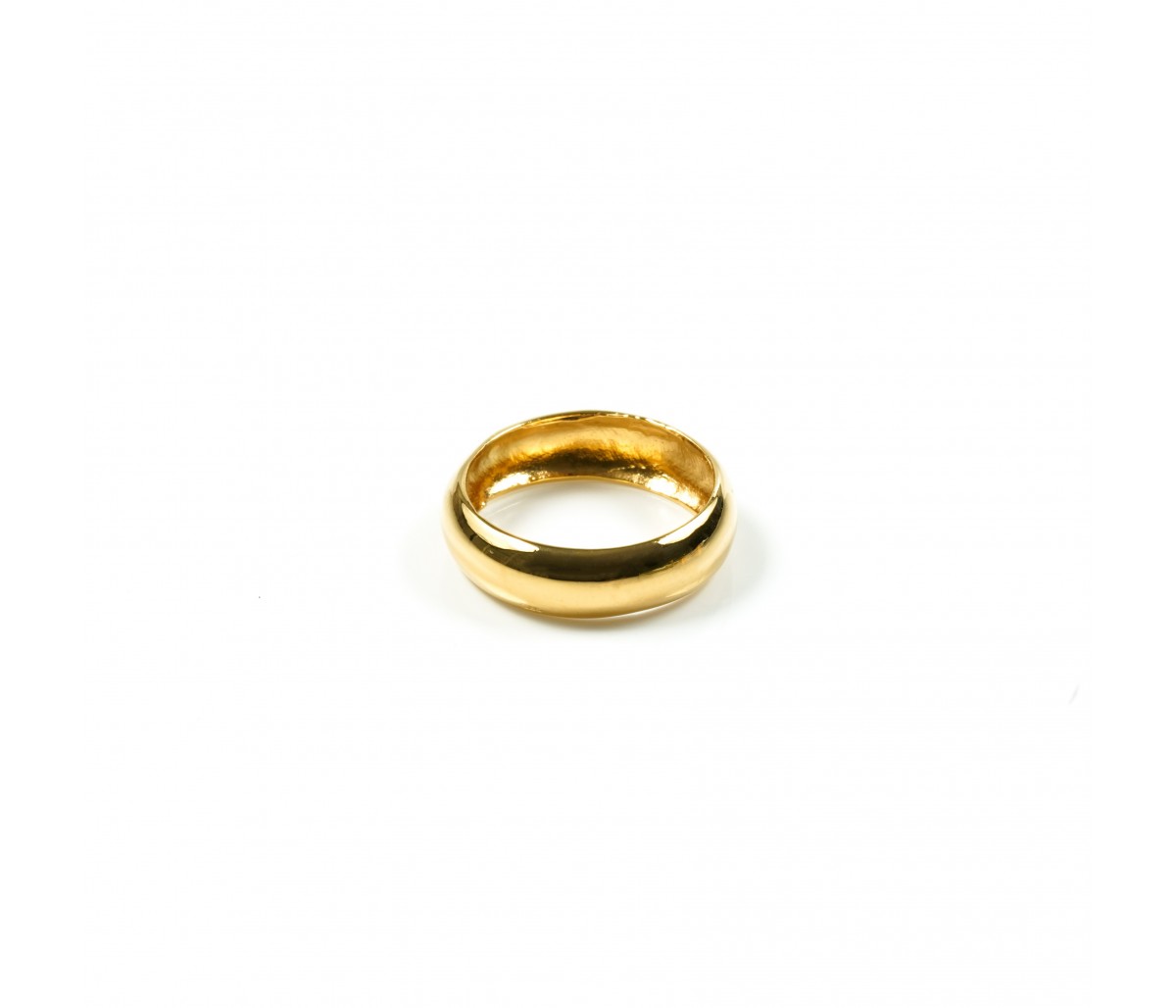 smooth gold ring