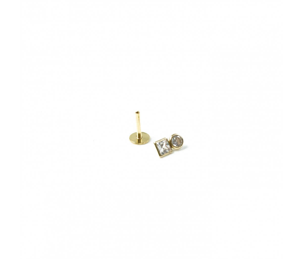 Carry 18k gold piercing